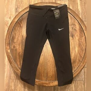 NIKE POWER, EPIC RUN TIGHT LEGGINGS, TIGHT FIT, CROP LENGHT